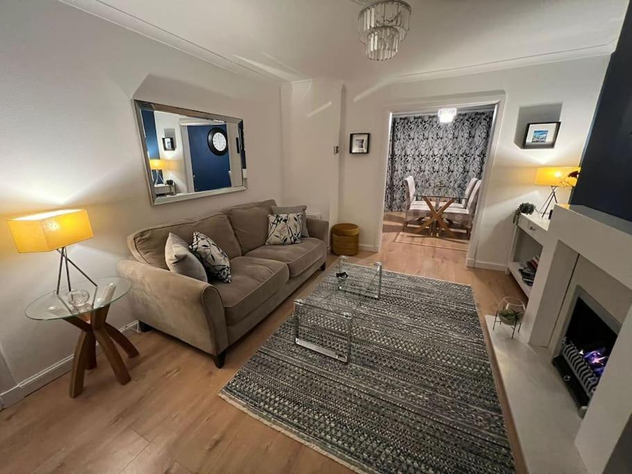Delightful, Central 3 Bedroom House With Garden & Free Parking Inverness Dış mekan fotoğraf
